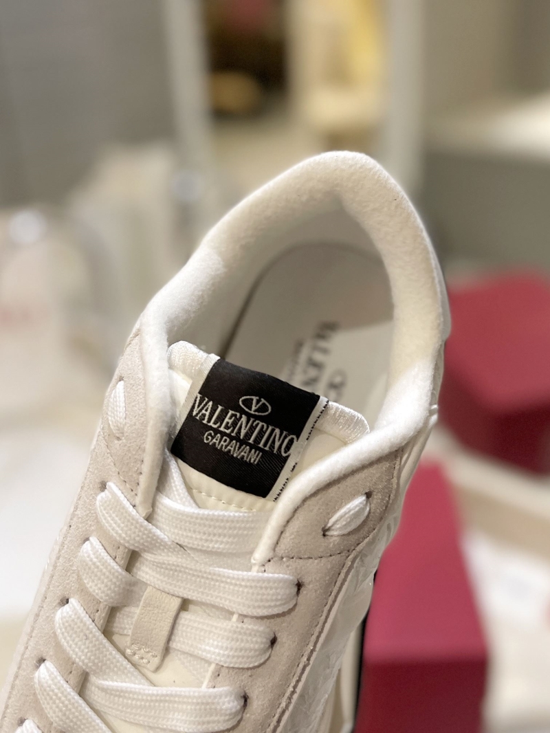 Valentino Sneakers